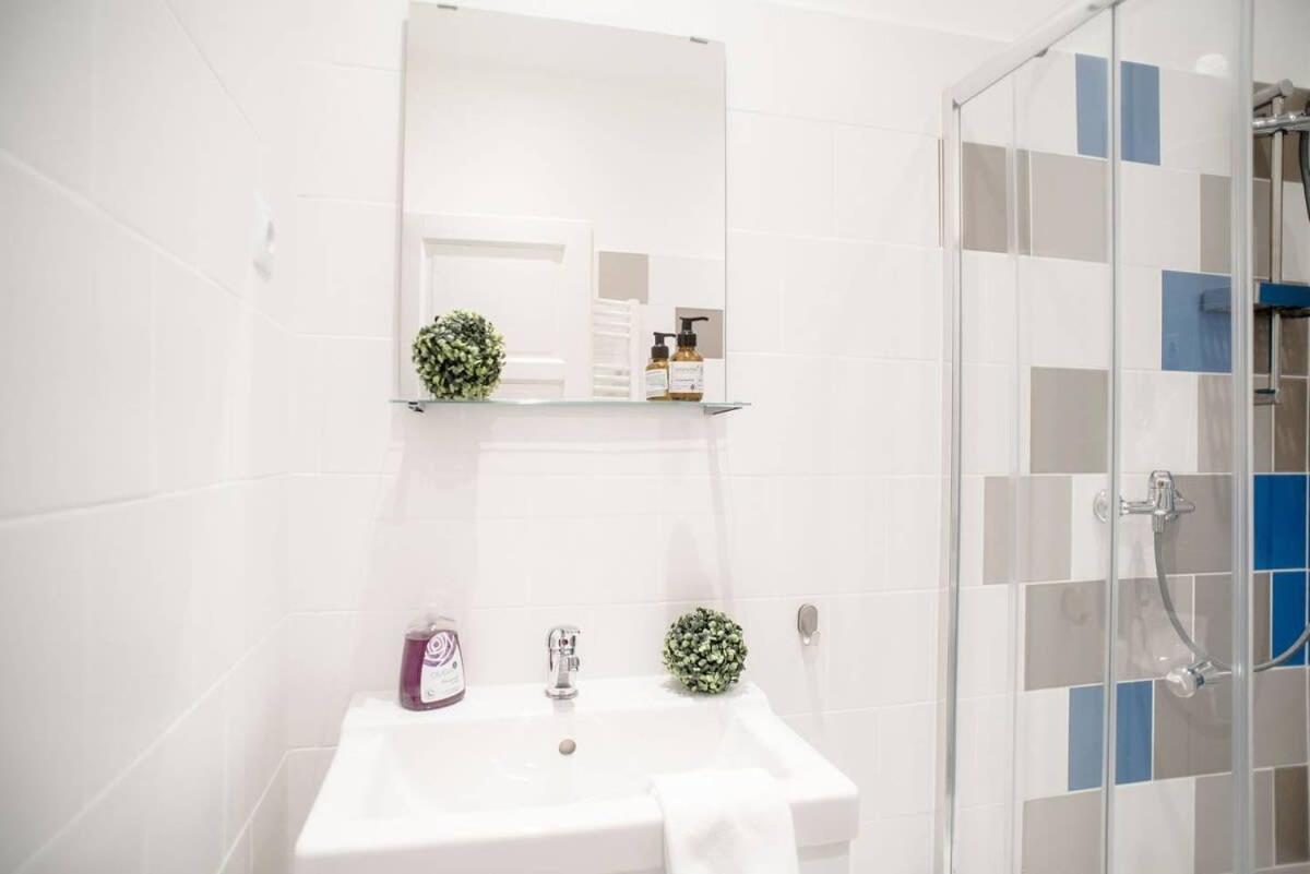 Cute, New And Modern Apartment In The Center Budapeste Exterior foto